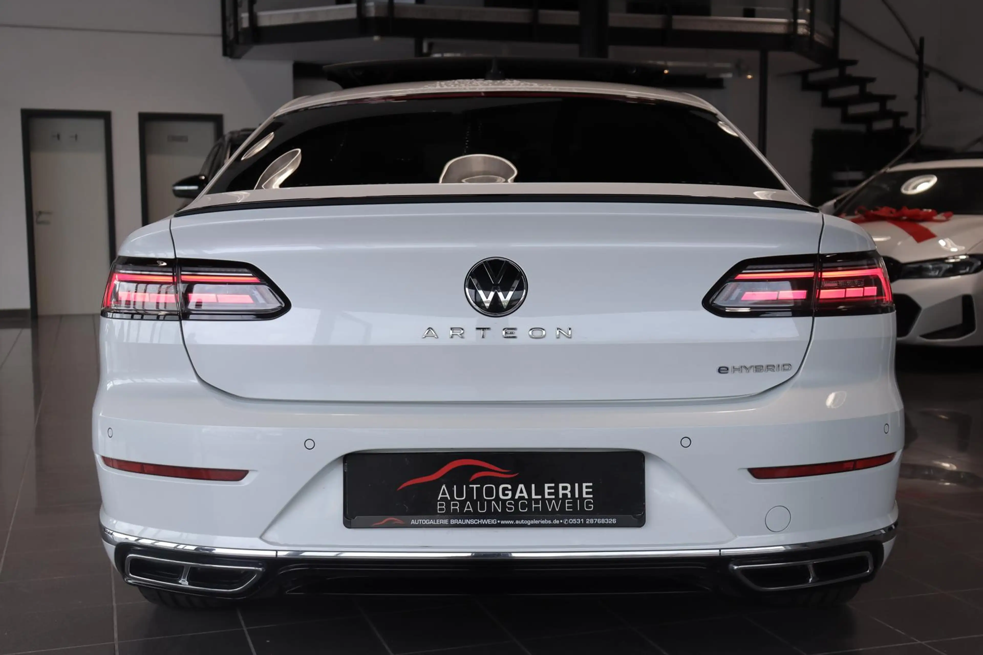 Volkswagen Arteon 1.4 TSI DSG R-LINE eHybrid *PANO*MATRIX* — photo 7
