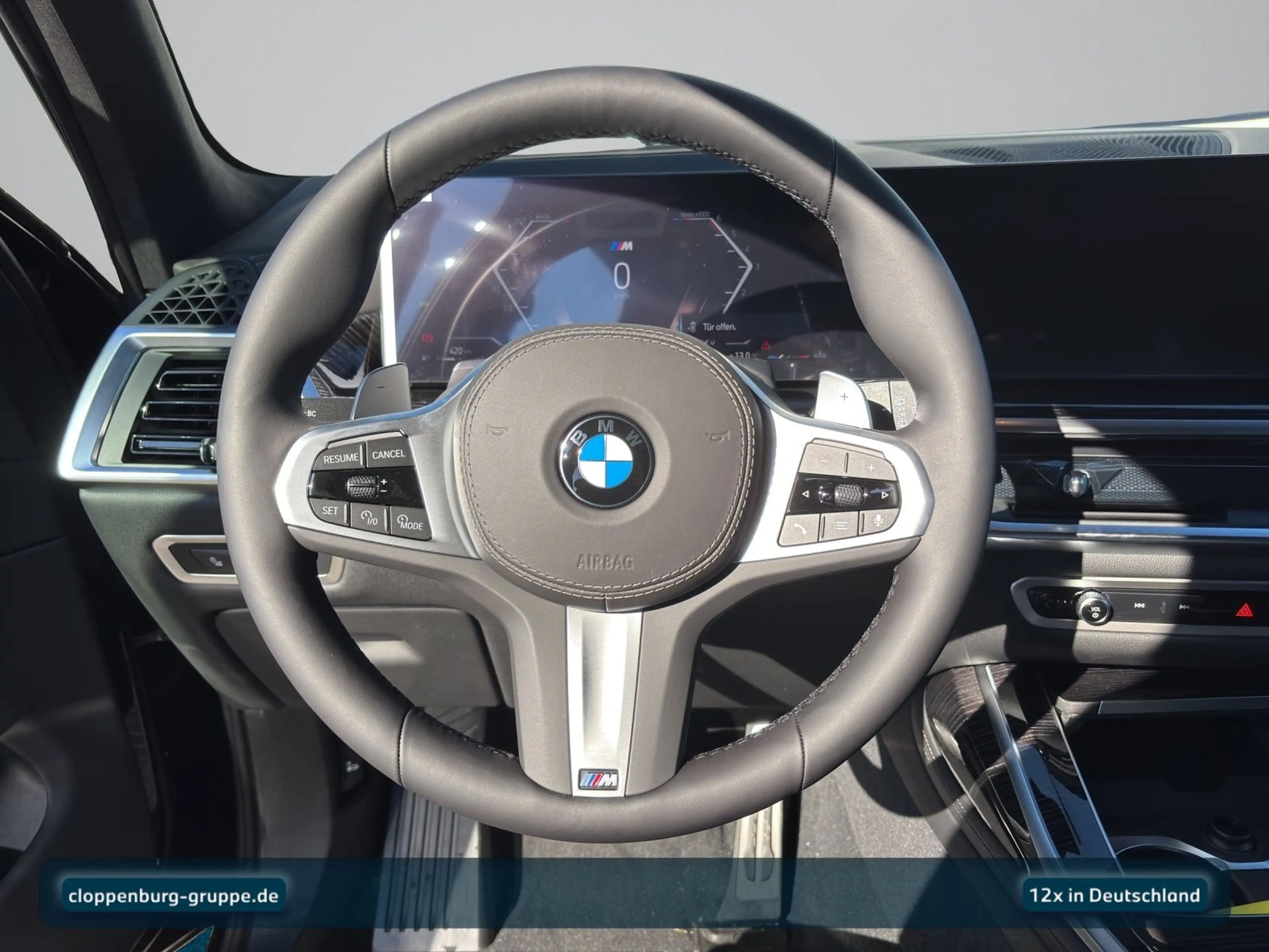 BMW X7 xDrive40d — photo 13