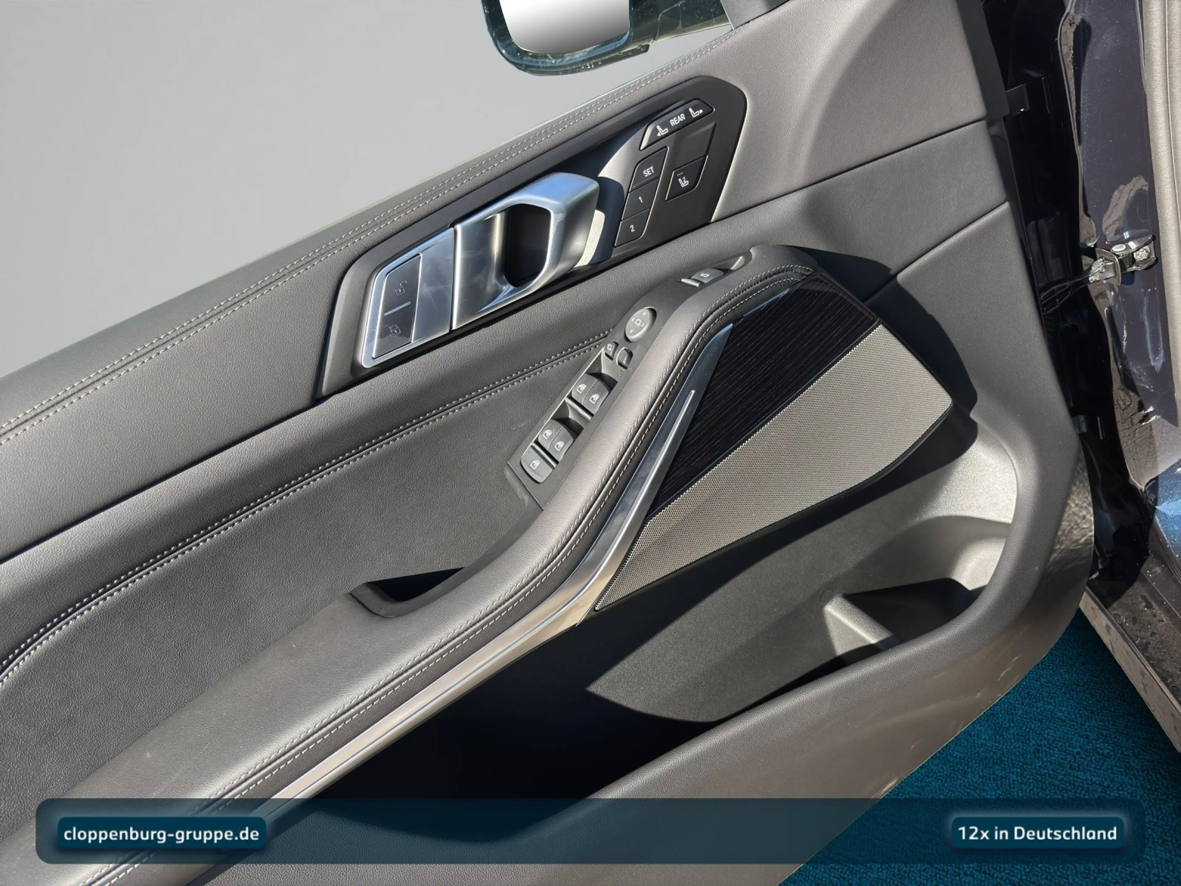 BMW X7 xDrive40d — photo 12