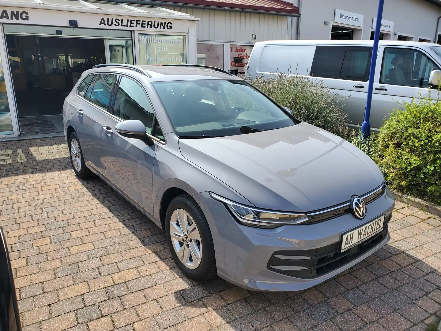 Volkswagen Golf Variant 1.5 TSI 85 kW Goal PDC+Kamera ACC 5JahreGarantie Grau - 2