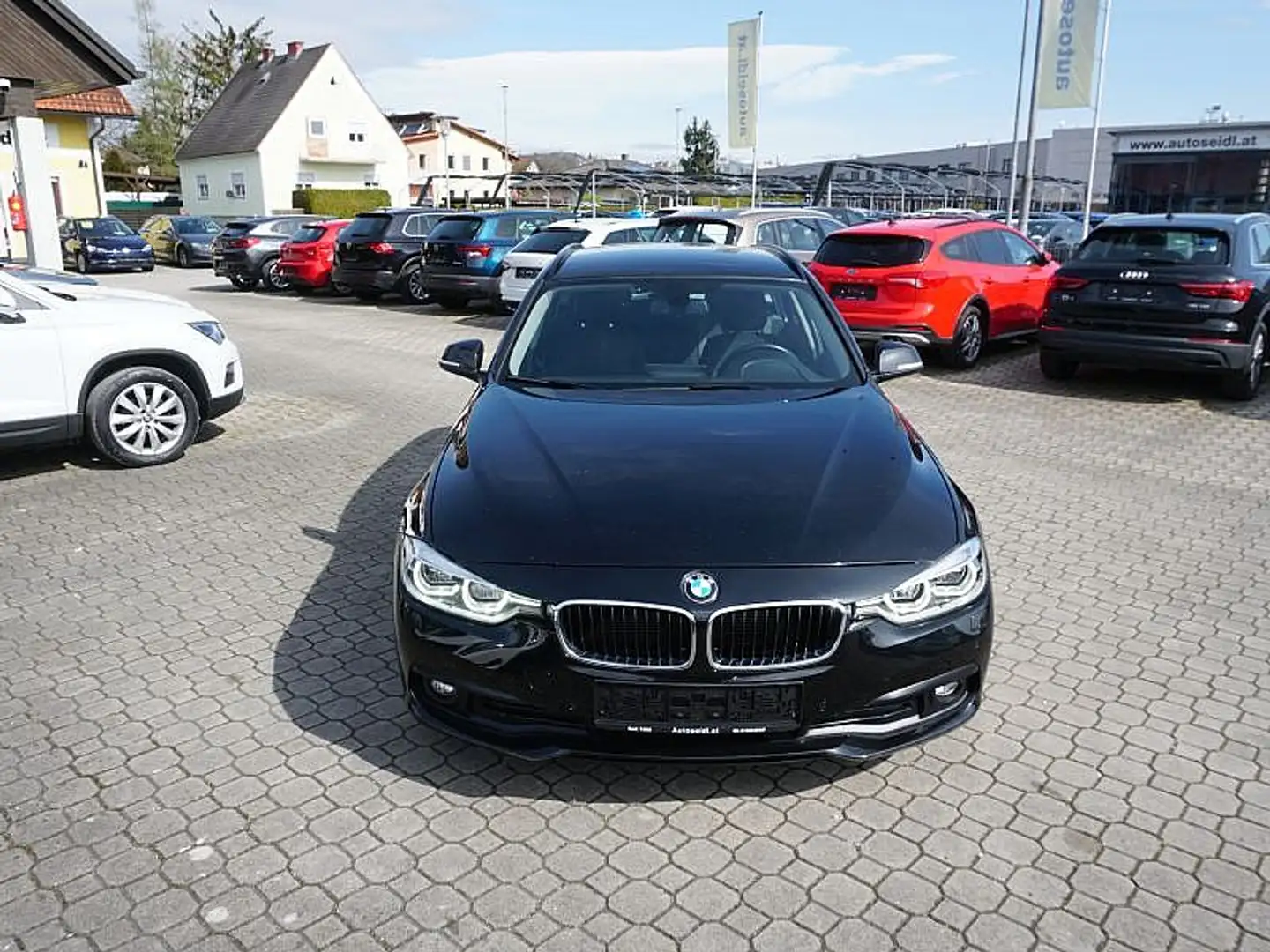 BMW 316 316d Touring Advantage Aut. *LED+NAVI+KAMERA* Schwarz - 2