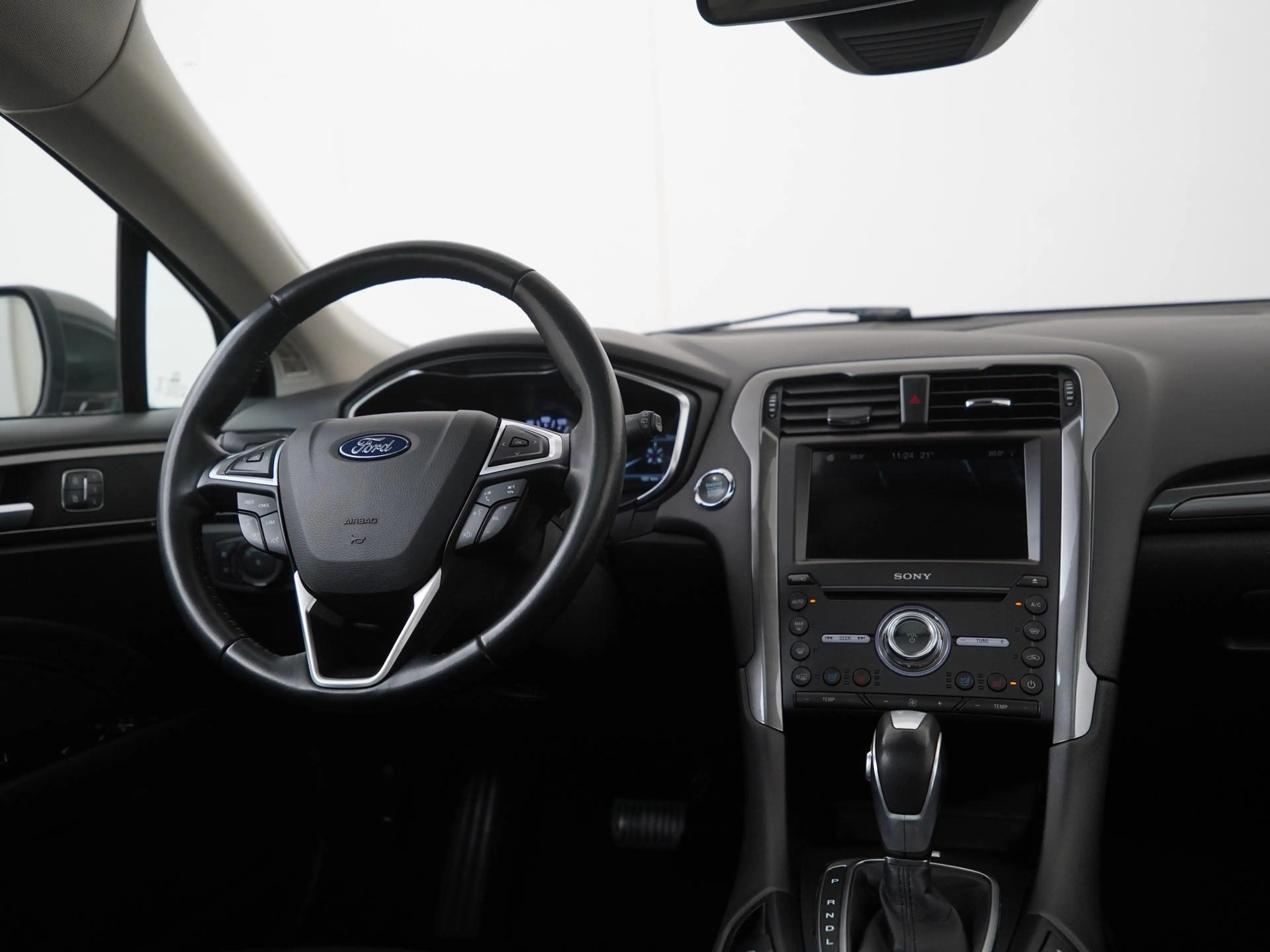 Ford Mondeo Wagon 2.0 IVCT HEV Titanium | Schuifdak | Trekhaak — photo 5
