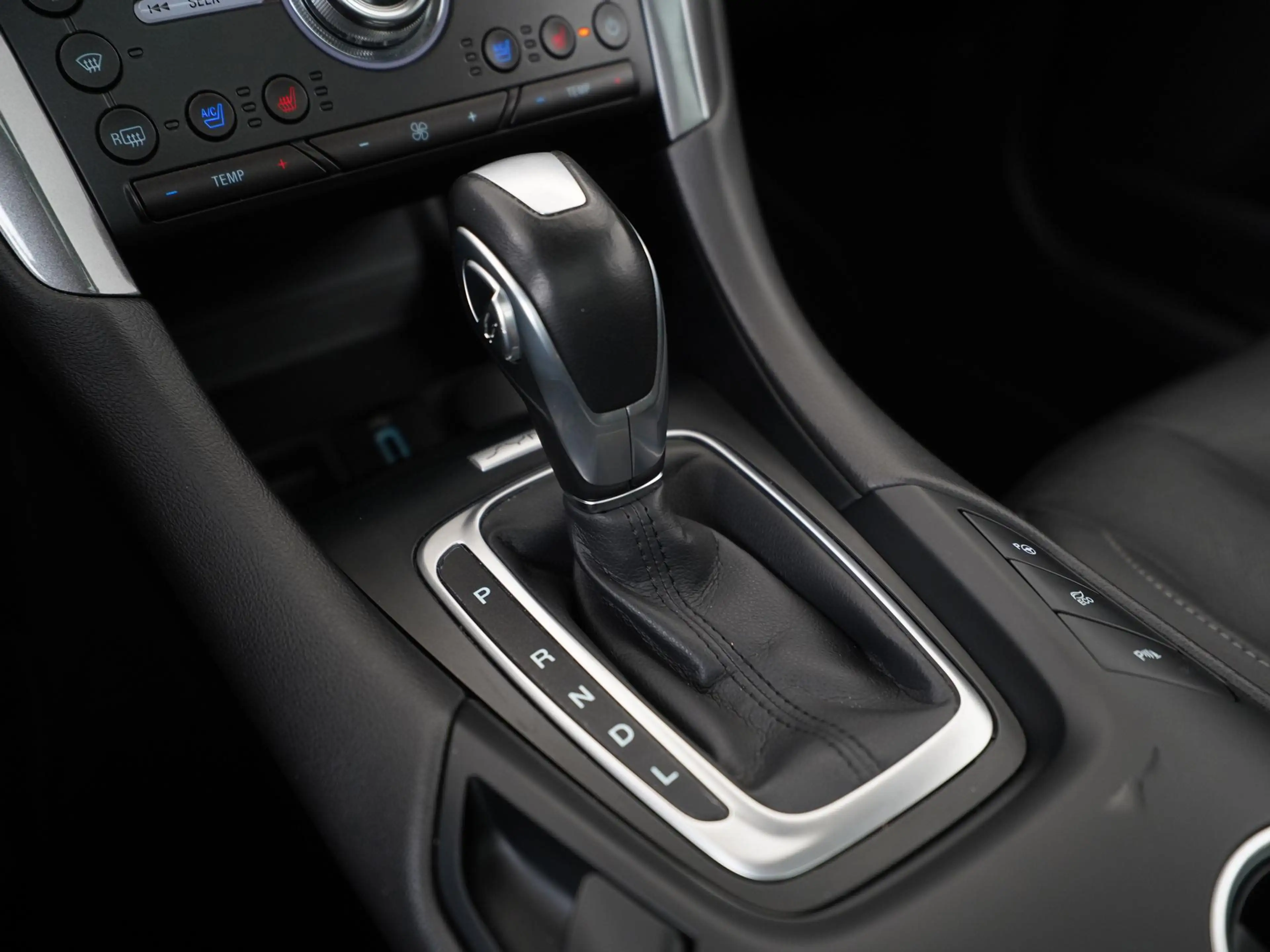 Ford Mondeo Wagon 2.0 IVCT HEV Titanium | Schuifdak | Trekhaak — photo 10