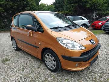 Premium Aut * 1.Hand * Ex-Rentnerauto * Top