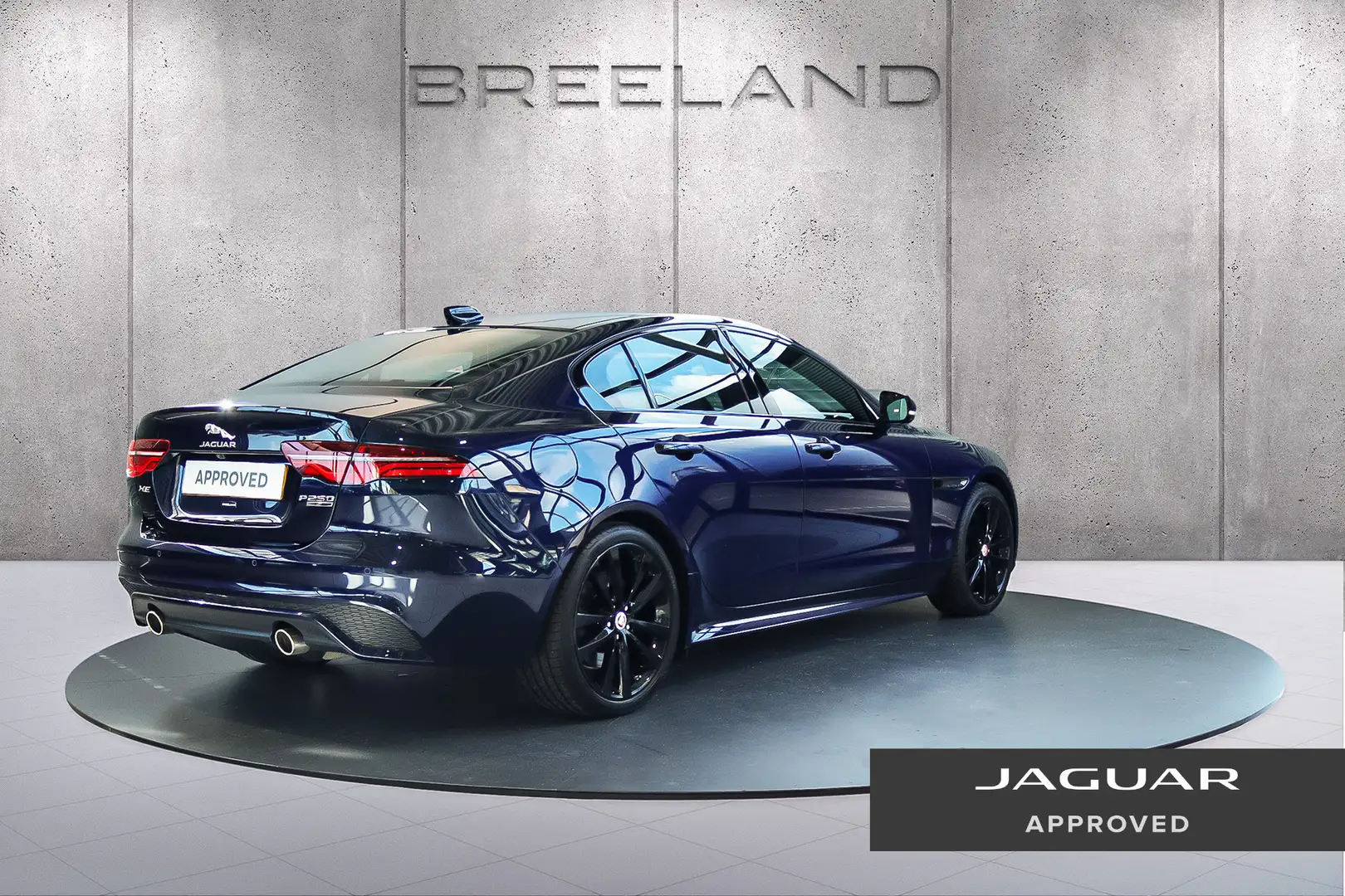 Jaguar XE 2.0 P250 R-Dynamic S | 24 Mnd. Approved Garantie Blauw - 2