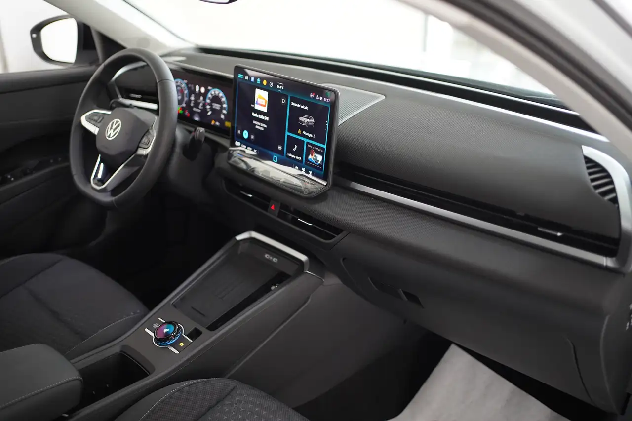 Volkswagen T-Roc 1.5 eTSI ACT DSG Life 14