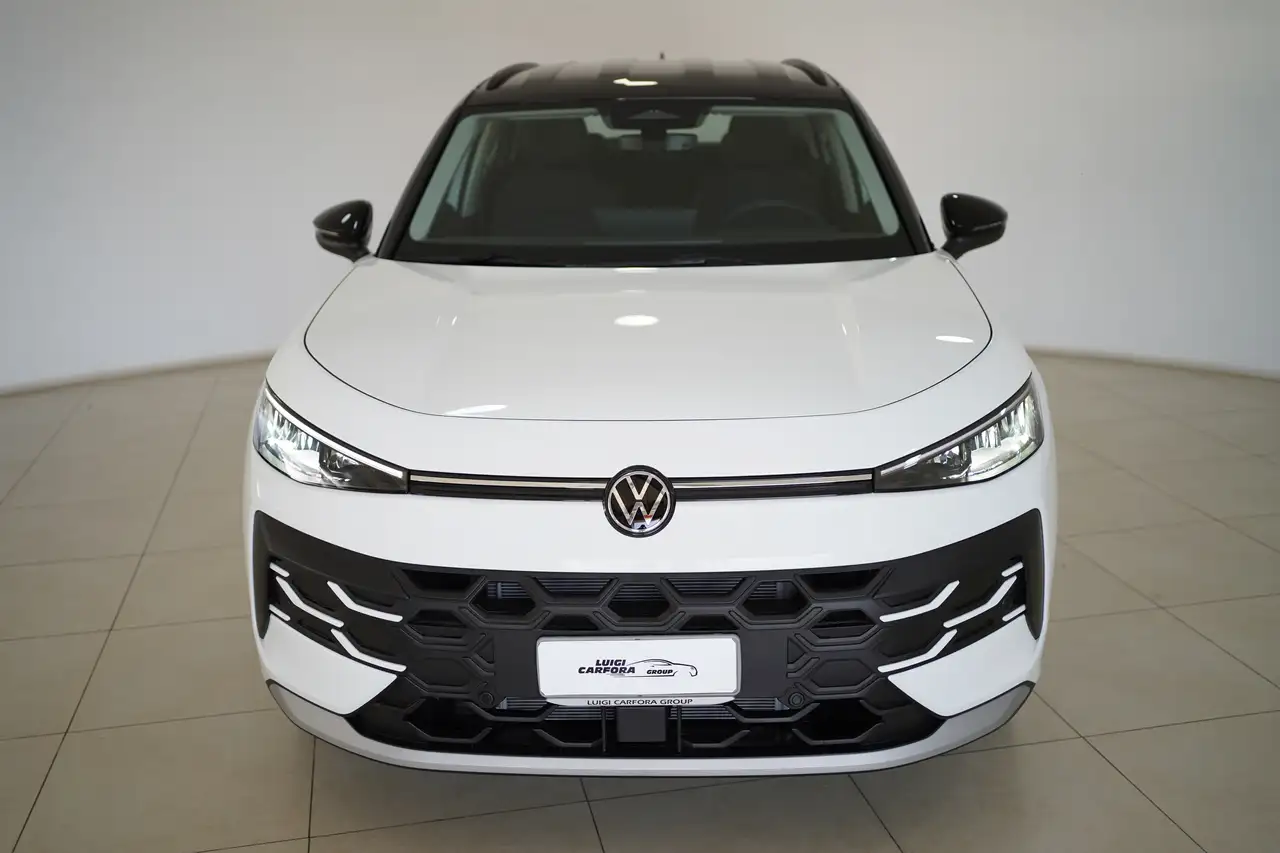 Volkswagen T-Roc 1.5 eTSI ACT DSG Life 2