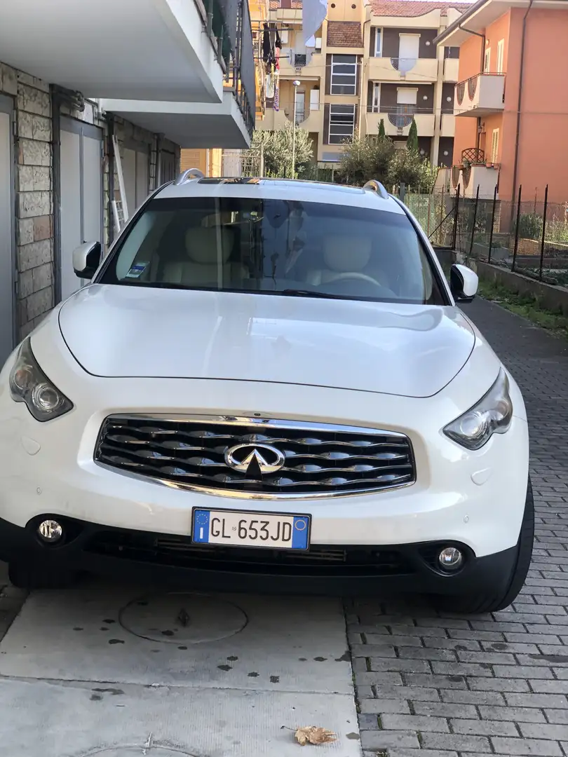 Infiniti FX 3.0d V6 S Premium awd auto - 1