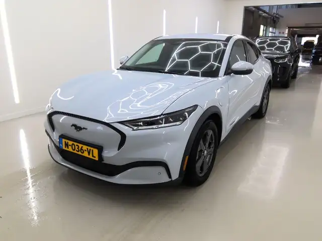 Ford Mustang Mach-E Mustang Mach-E 75kWh 258pk RWD 94% SoH [ TREKHAAK+