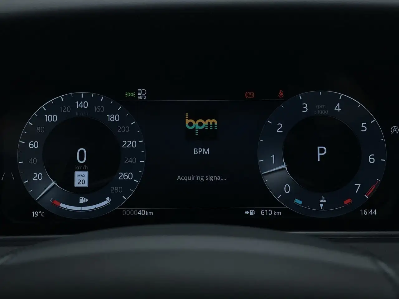 Land Rover Range Rover Velar снимка Land Rover Range Rover Velar