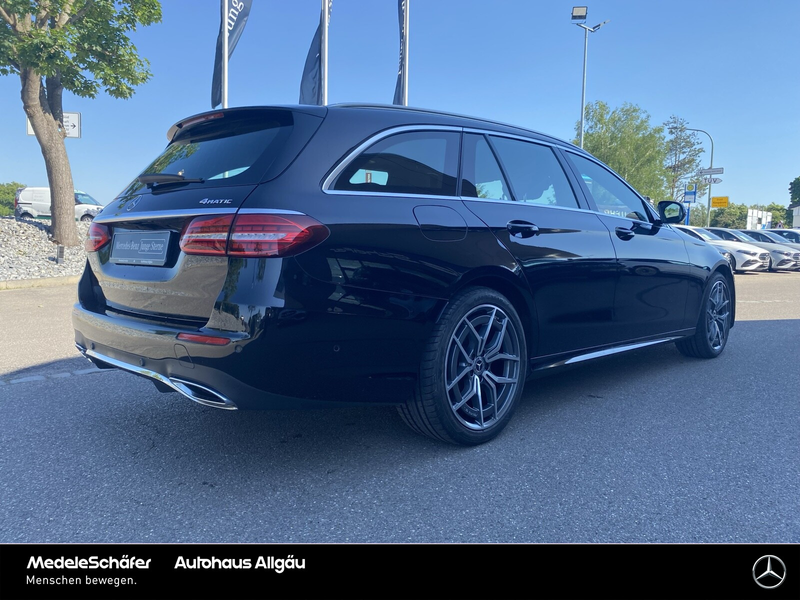 Mercedes-Benz E 400 E 400 d T 4M AMG AHK Pano Dist Multib 360 Leder — photo 7