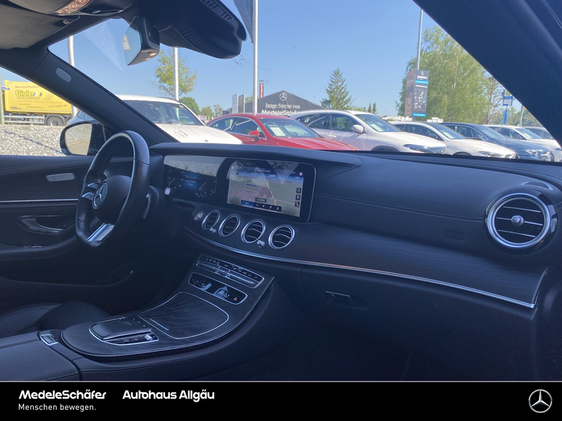 Mercedes-Benz E 400 E 400 d T 4M AMG AHK Pano Dist Multib 360 Leder — photo 12