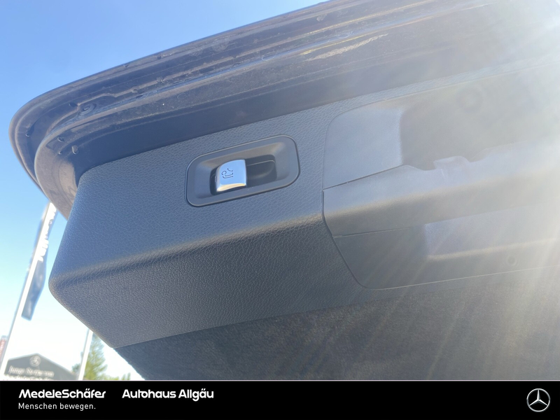 Mercedes-Benz E 400 E 400 d T 4M AMG AHK Pano Dist Multib 360 Leder — photo 15