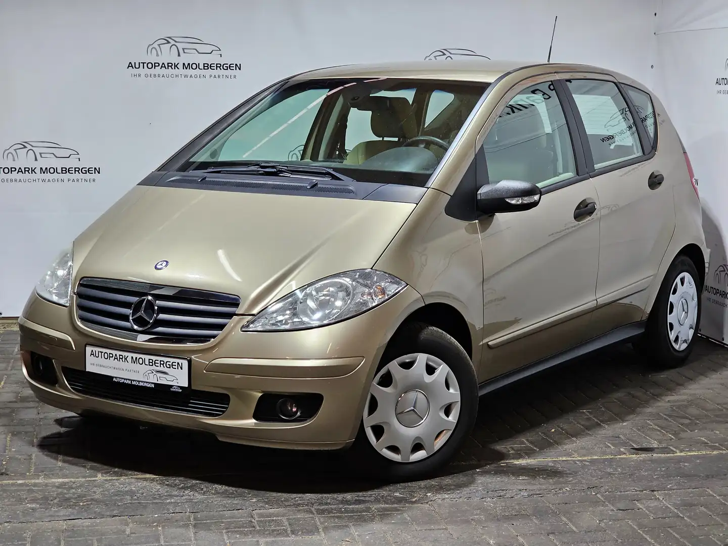 Mercedes-Benz A 180 A 180 CDI Beige Sitze AHK Sitzhz GARANTIE Bronzová - 1