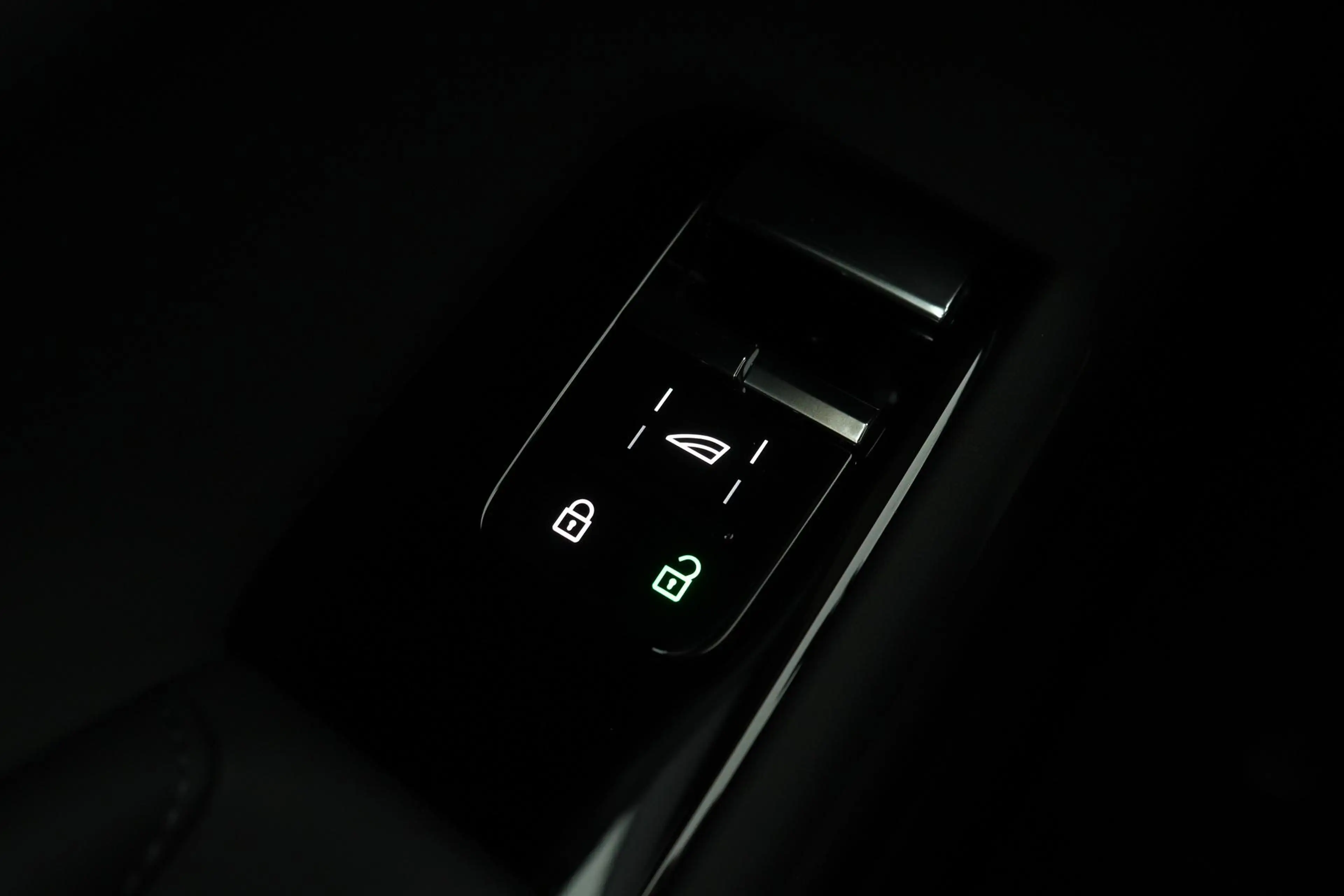 Volvo ES90 Single Motor Extended Range Ultra 92 kWh | FACELIF — photo 41