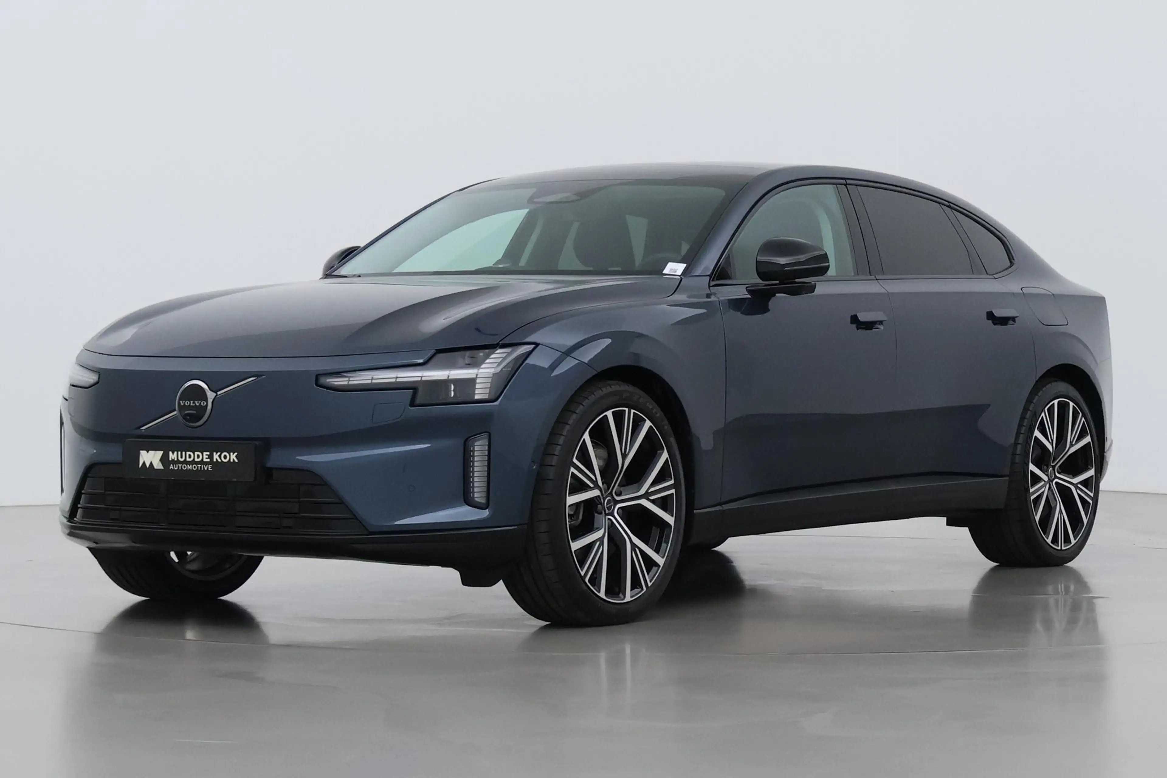 Volvo ES90 Single Motor Extended Range Ultra 92 kWh | FACELIF — photo 8