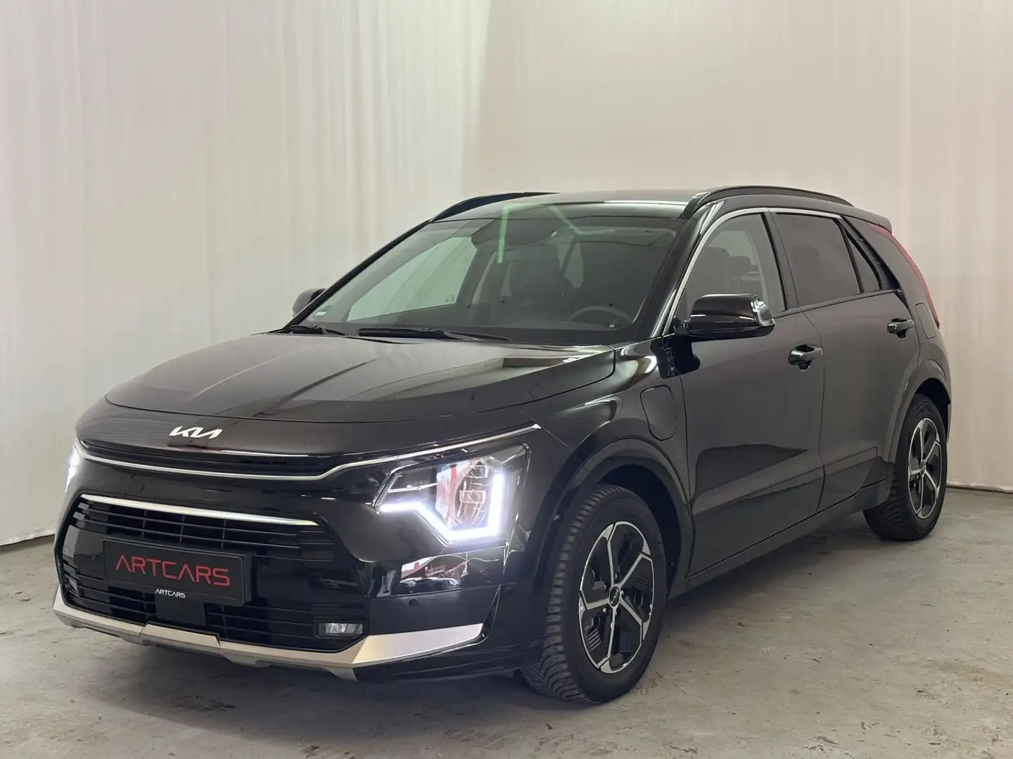 Kia Niro 1.6 PHEV Spirit Harman/Kardon LED Zwart - 1