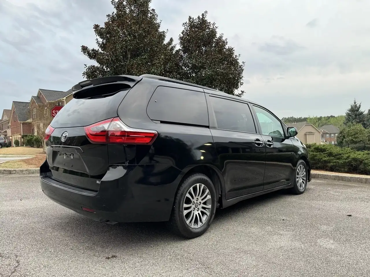 Toyota Sienna fotografie Toyota Sienna