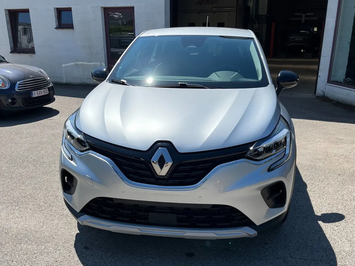 Renault Captur 1.0 TCe Corporate Edit. GPF (Fl.)(EU6D) Gris - 1