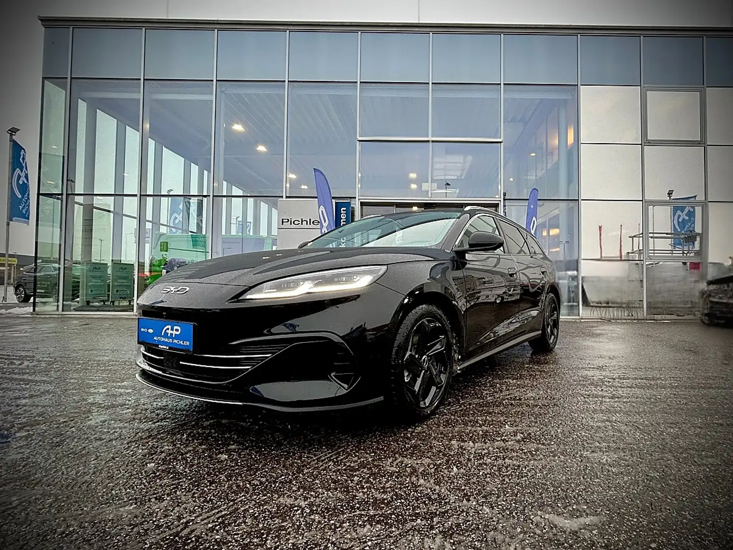 BYD Seal 6 DM-i Touring Comfort PHEV 19kWh 212PS LEASING A... Schwarz - 2