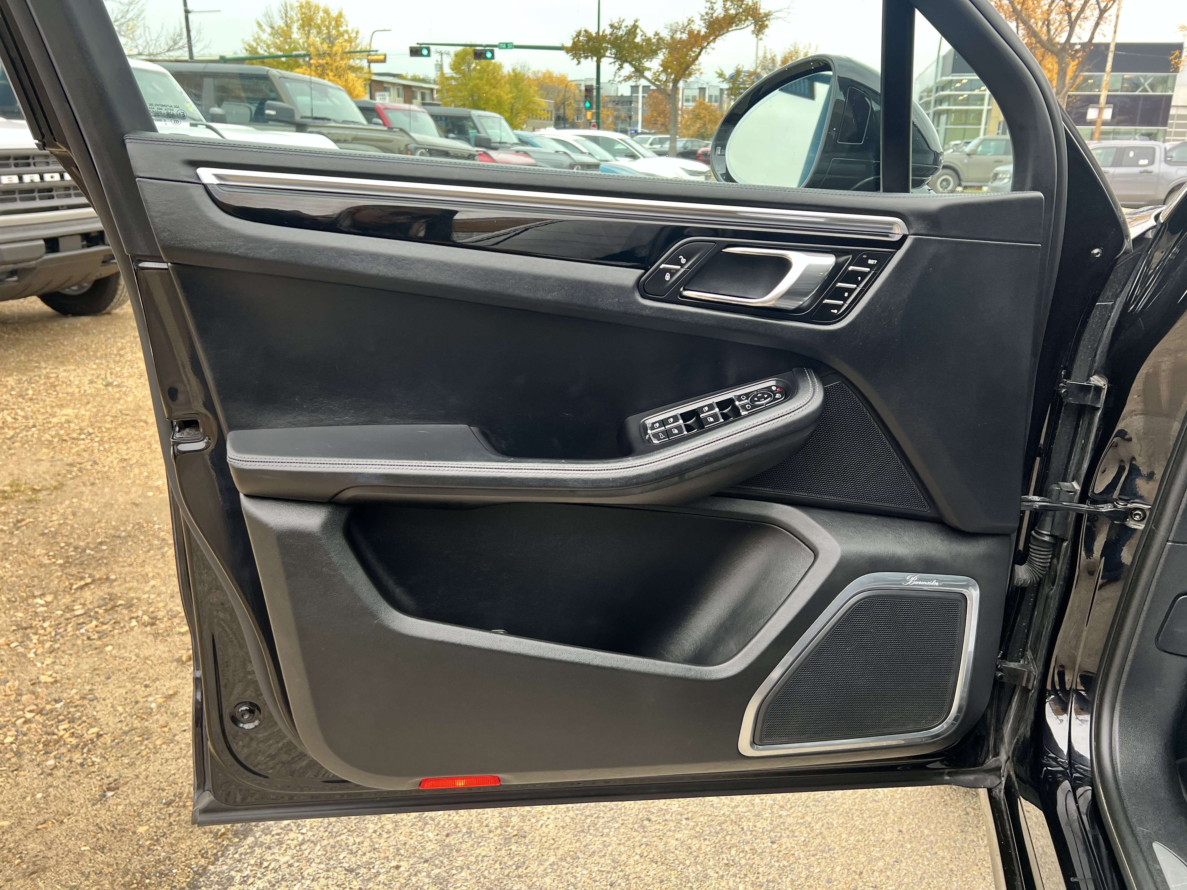 2016 Porsche Macan Turbo