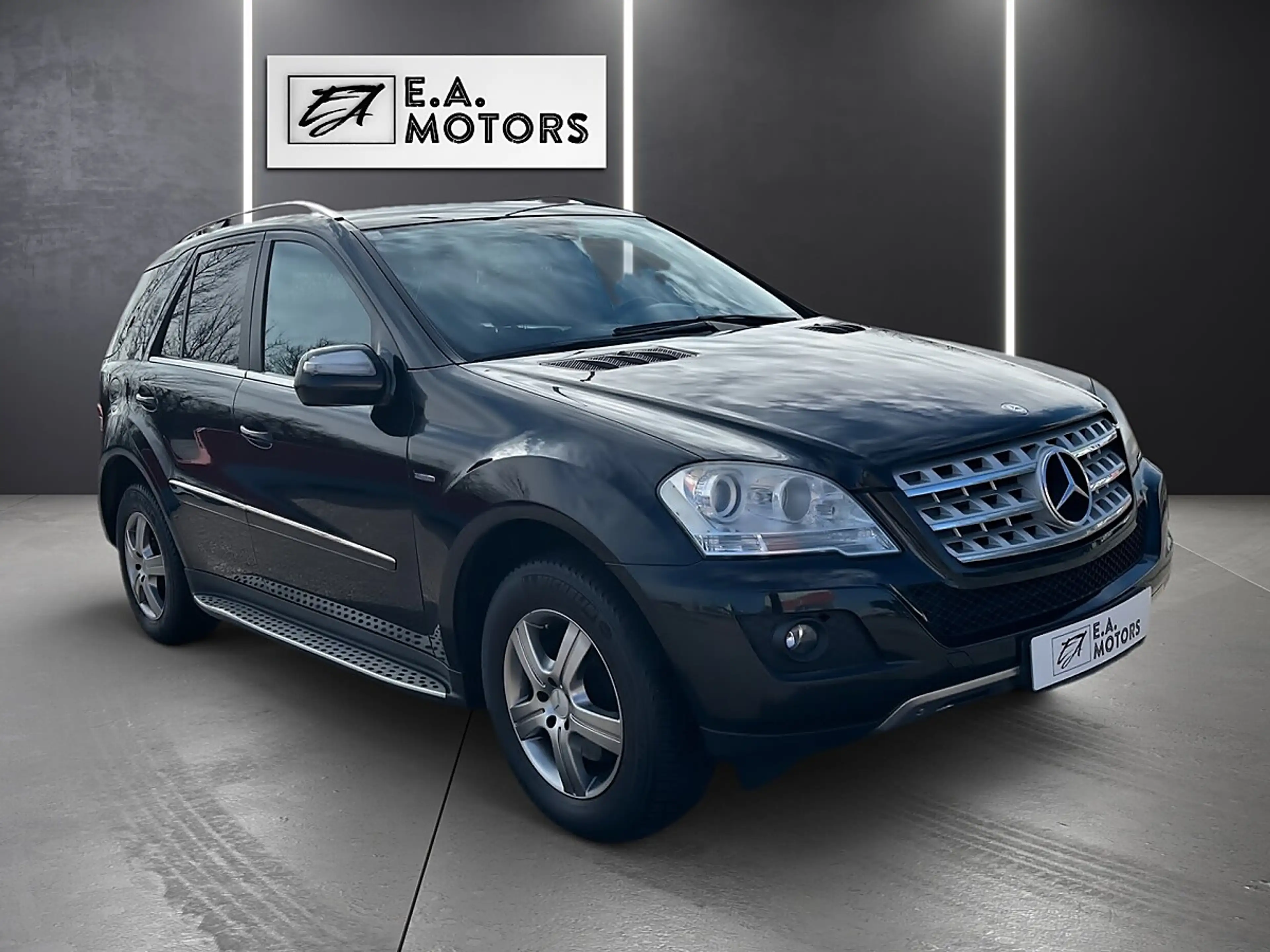 Mercedes-Benz ML 300 CDI BlueEfficiency 4MATIC Aut. DPF — photo 3