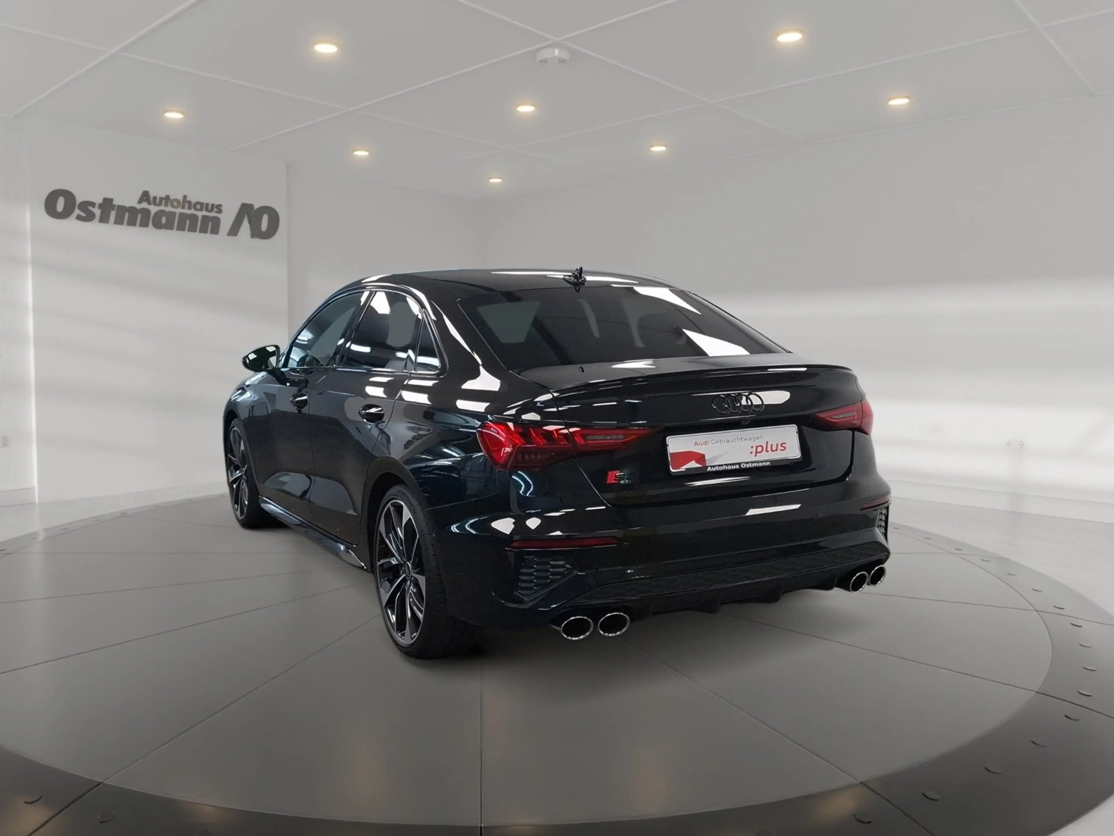 Audi S3 2.0 TFSI quattro Matrix RFK B&O CarPlay — photo 4