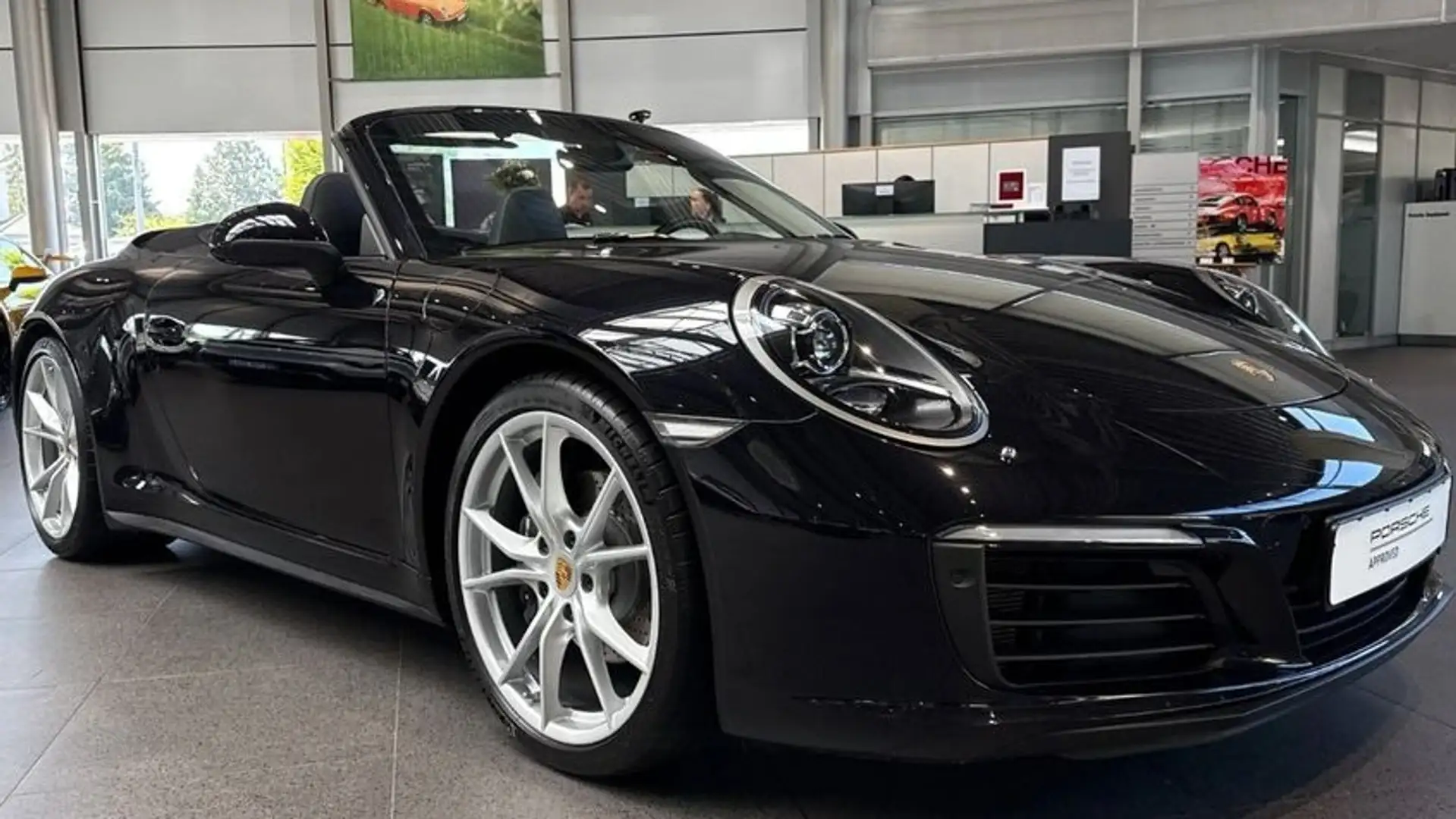 Porsche 991 Carrera 4 Cabriolet PDK Negro - 1