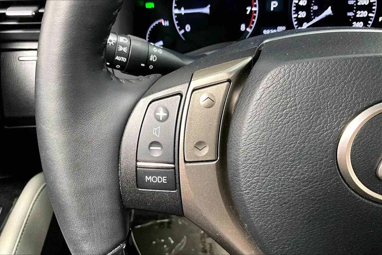 Lexus RX снимка Lexus RX