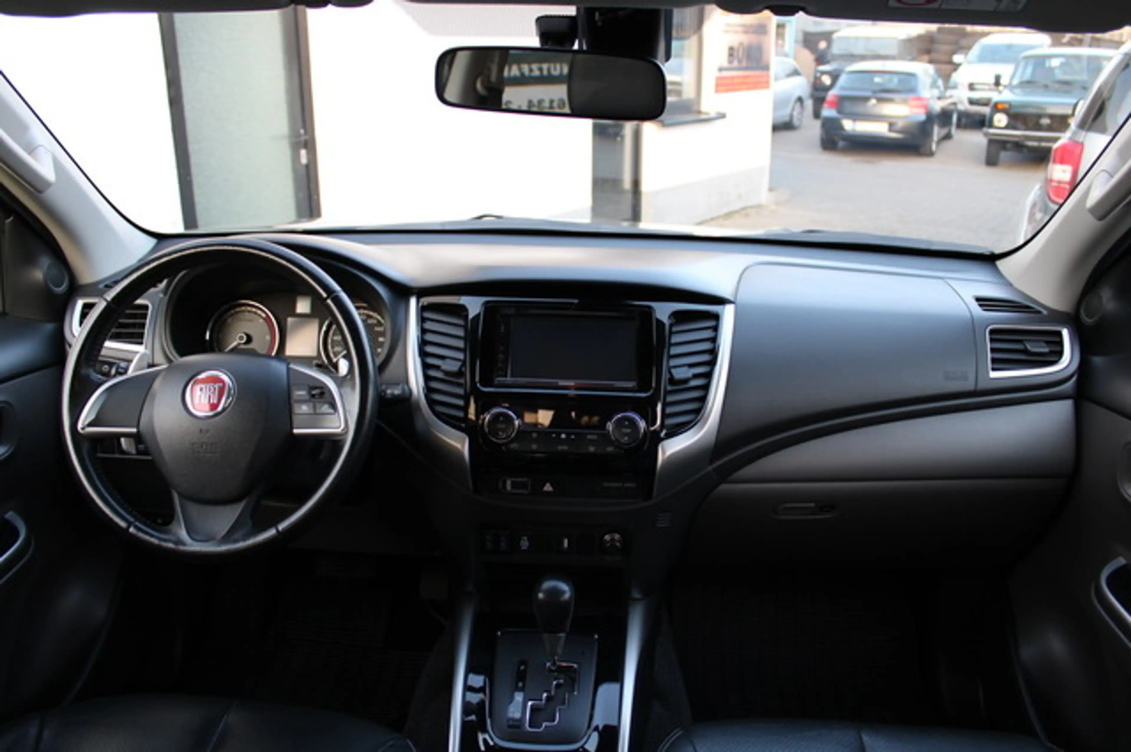 Fiat Fullback Double Cab Cross Plus 4x4 TOP*VOLL*Leder — photo 10