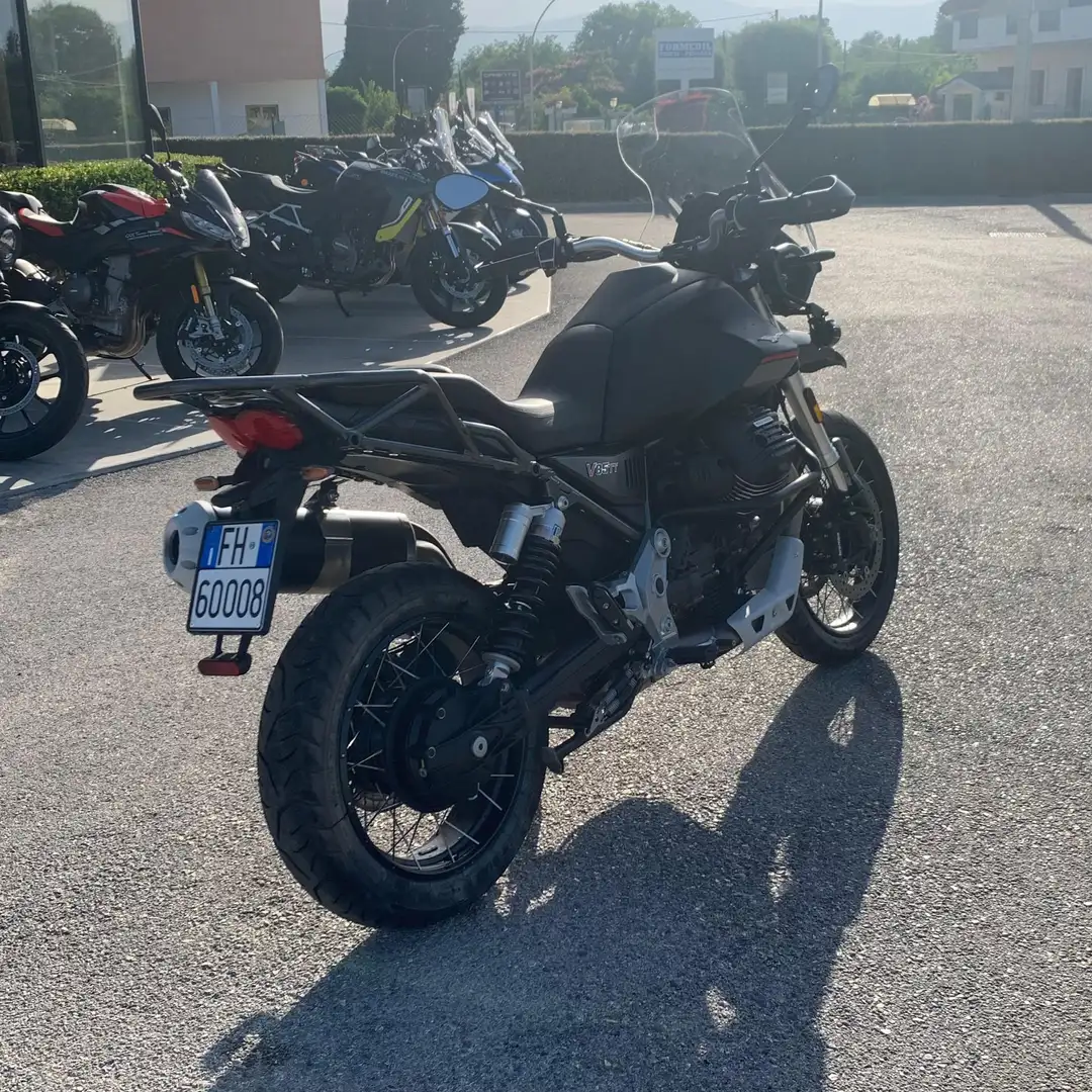 Moto Guzzi V 85 - 2