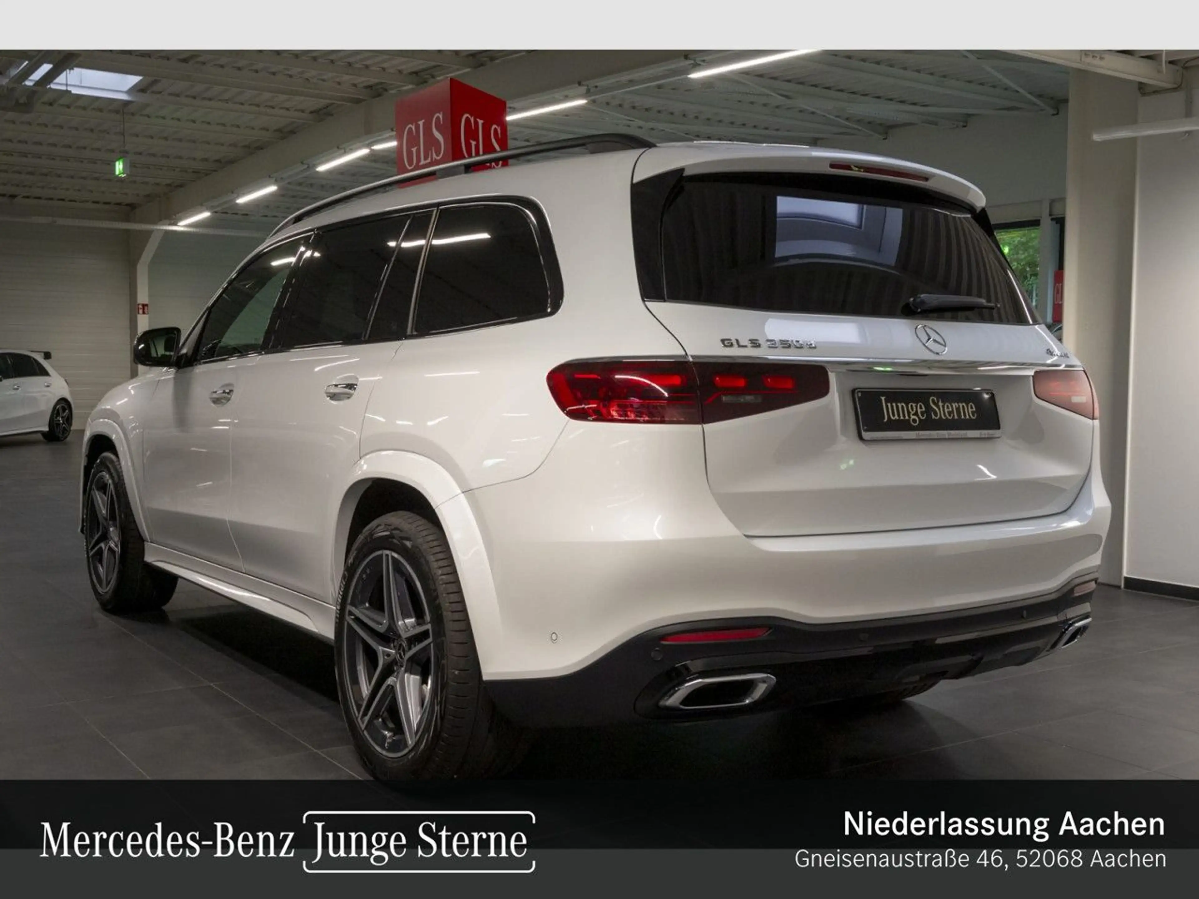 Mercedes-Benz GLS 350 d 4M AMG+NIGHT+PANO+360+AHK+MULTIBEAM+SPUR — photo 10