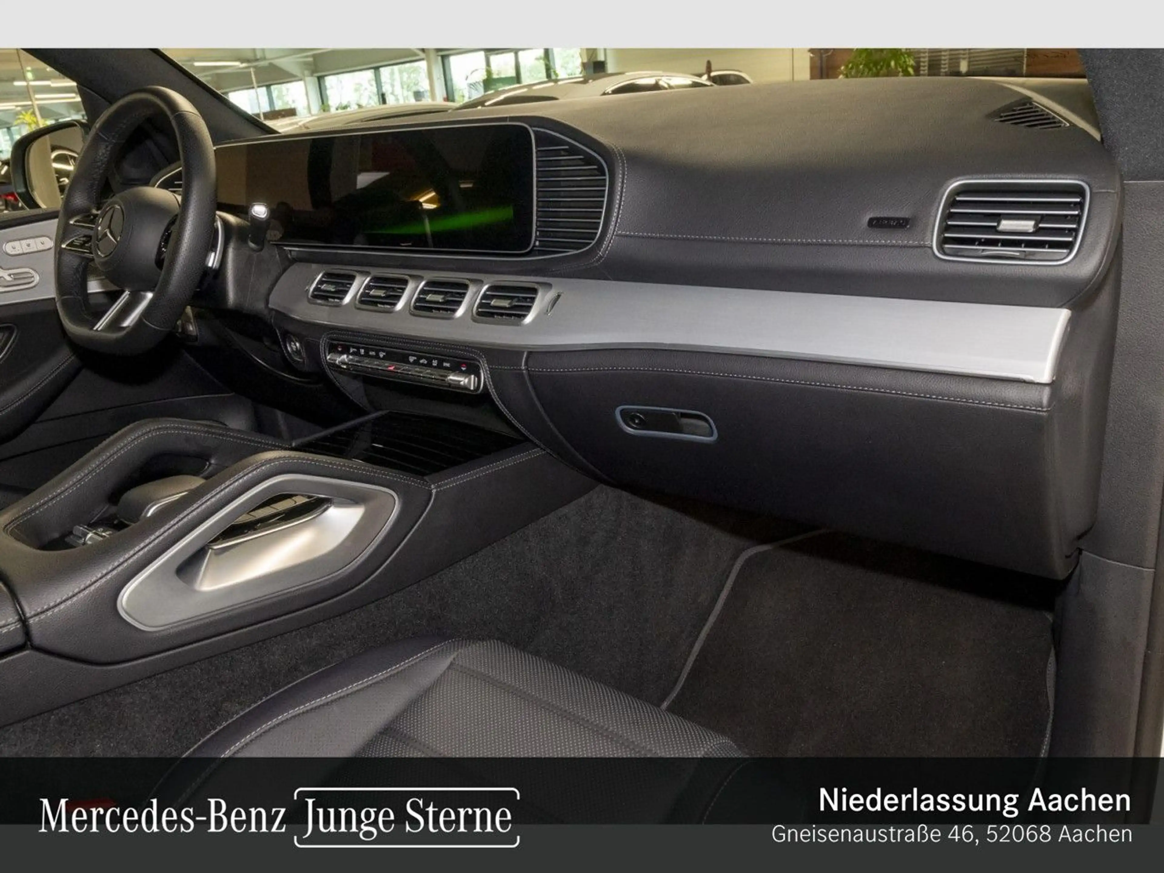 Mercedes-Benz GLS 350 d 4M AMG+NIGHT+PANO+360+AHK+MULTIBEAM+SPUR — photo 6