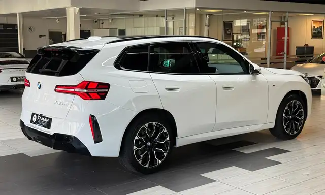 BMW X3 view 7