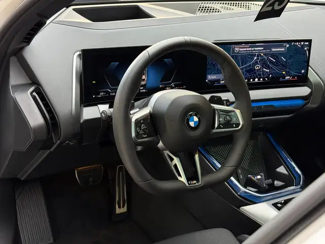 BMW X3 view 14