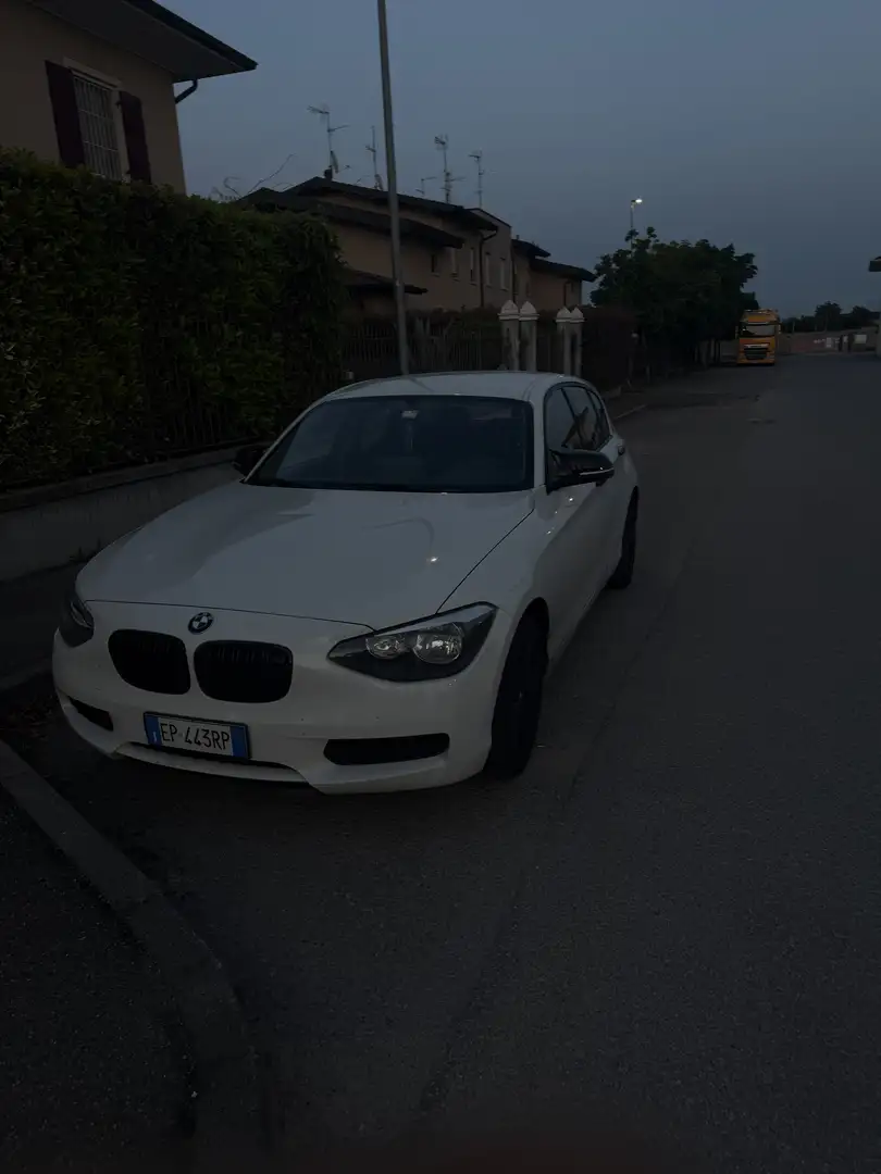 BMW 114 114d 5p Joy - 2