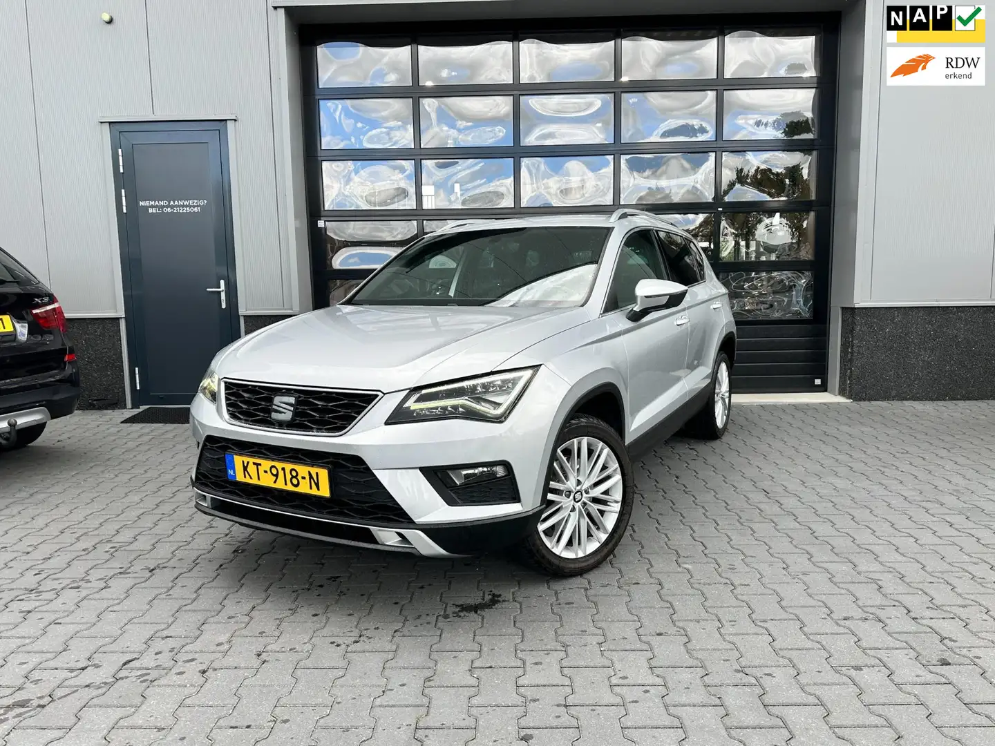 SEAT Ateca 1.4 EcoTSI Xcellence vol optie's Grau - 1