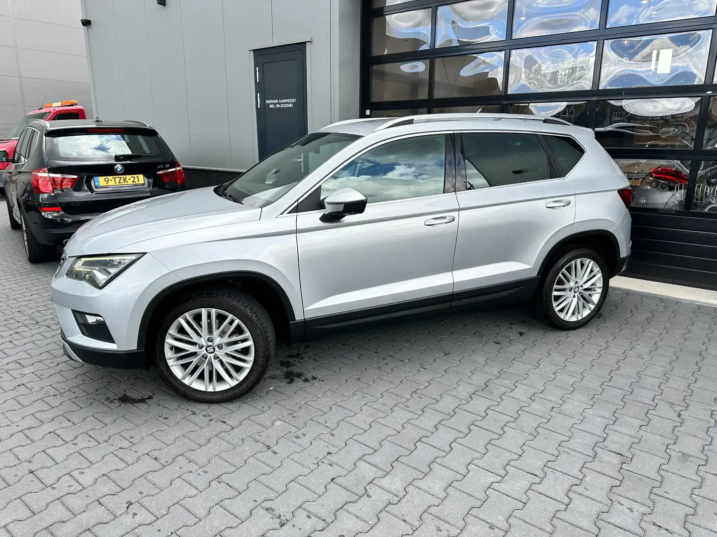 SEAT Ateca 1.4 EcoTSI Xcellence vol optie's Grau - 2