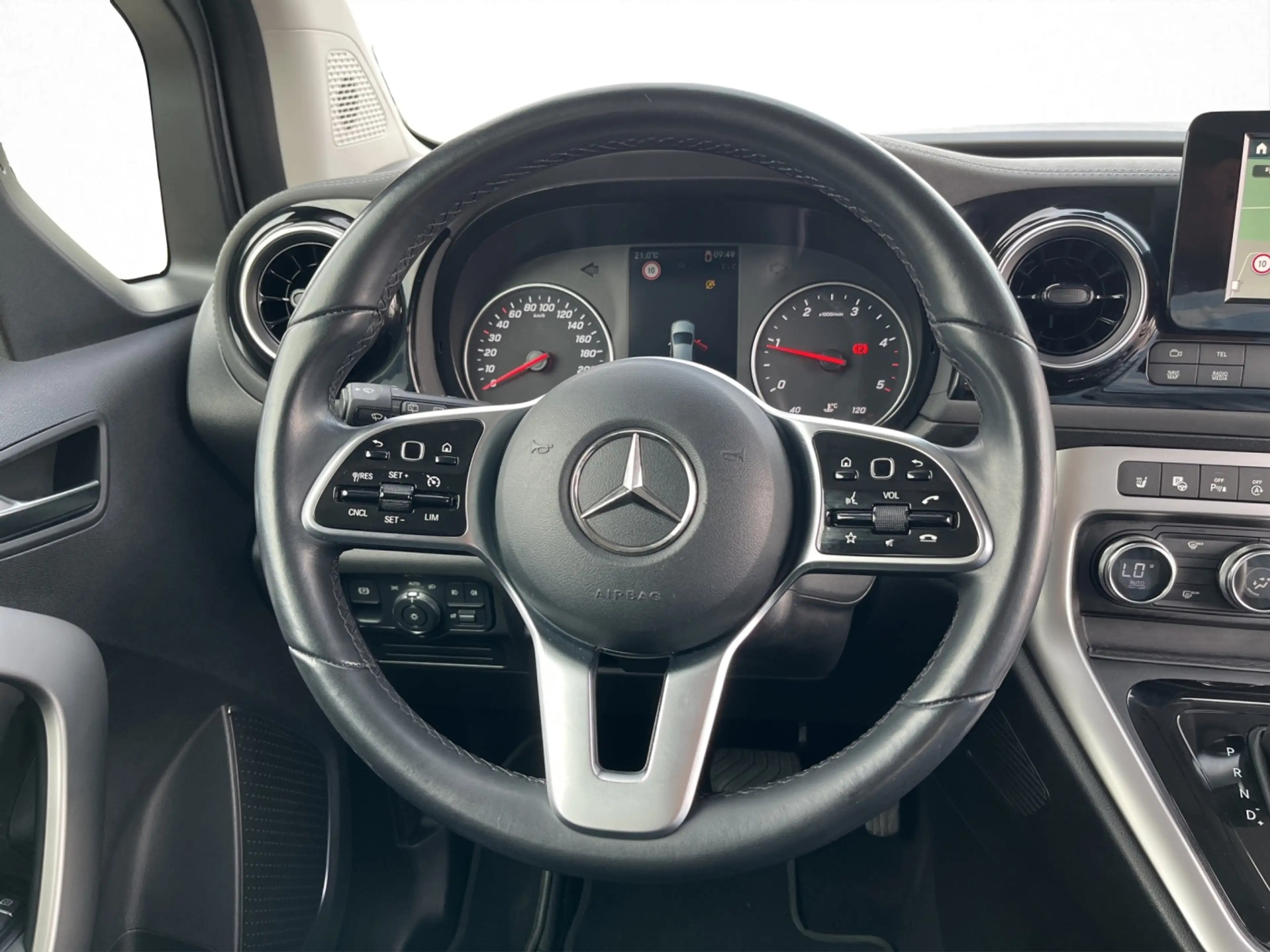 Mercedes-Benz T-Class T 180 d PROGRESSIVE EDITION LED Klima Sitzh. — photo 10