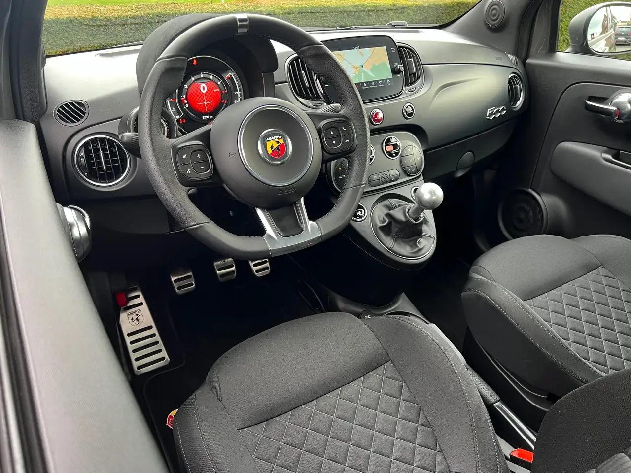 Abarth 595C 2023 — фото 14