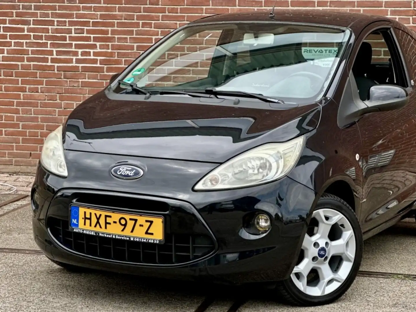 Ford Ka/Ka+ 1.2 Grand Prix s/s Noir - 2