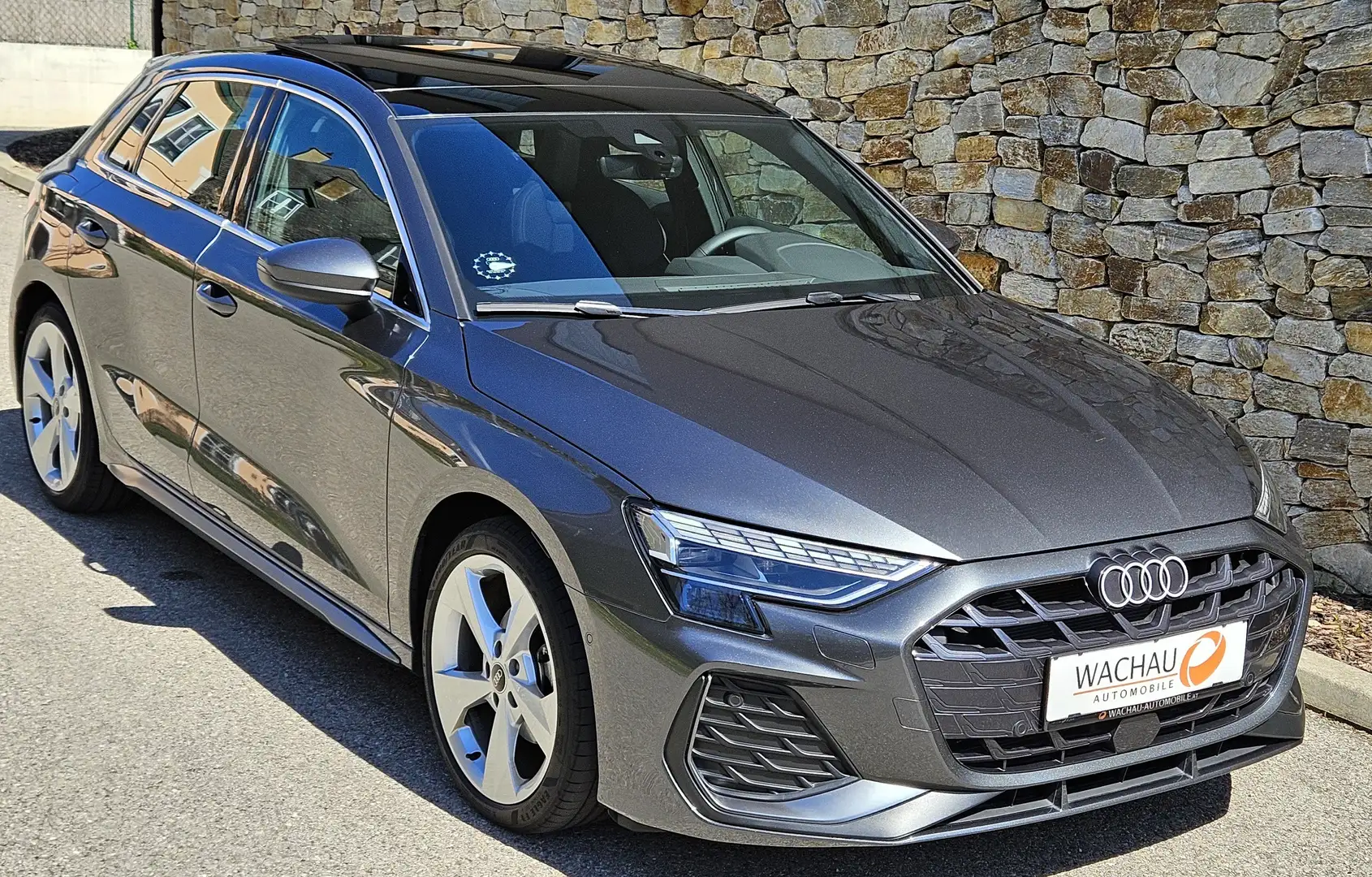 Audi A3 35 TDI S-tronic*3 x S-line*PANO*NP: € 55.000* Grau - 2