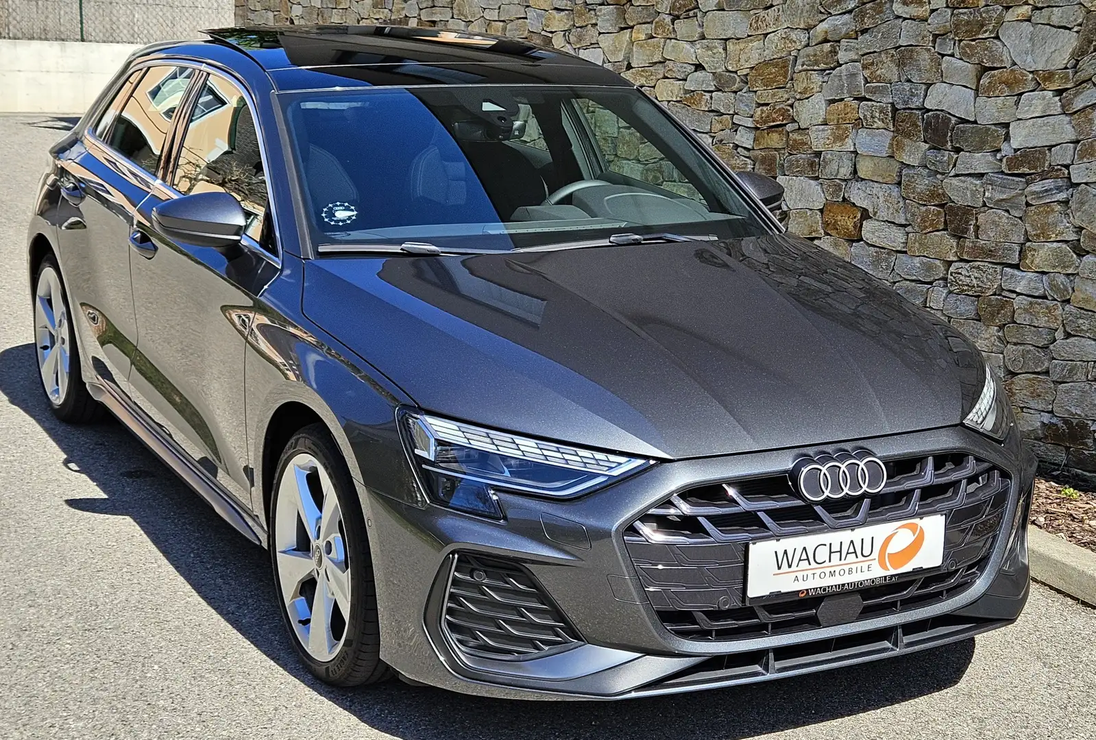 Audi A3 35 TDI S-tronic*3 x S-line*PANO*NP: € 55.000* Grau - 1