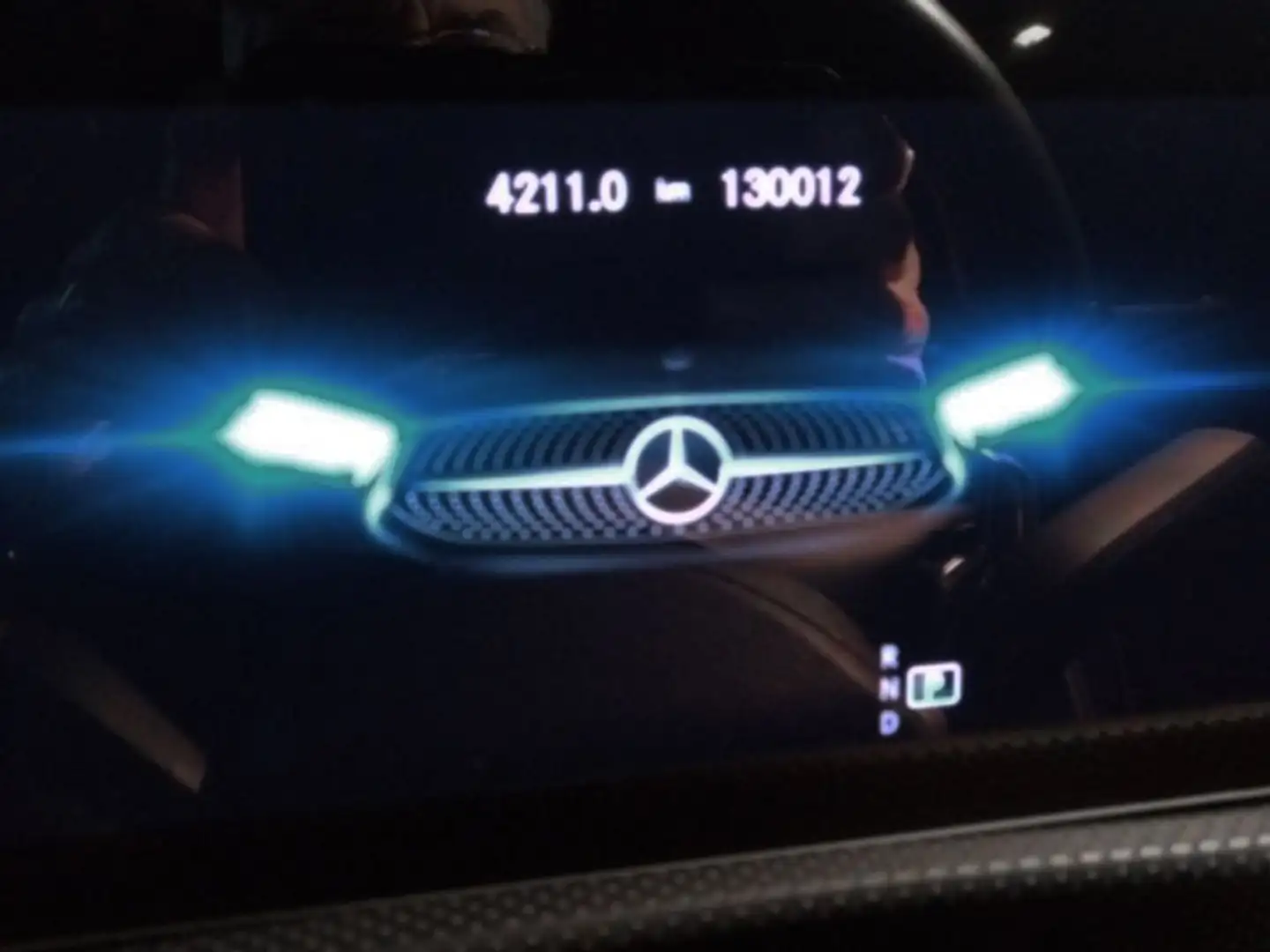 Mercedes-Benz CLA 220 d Grigio - 2