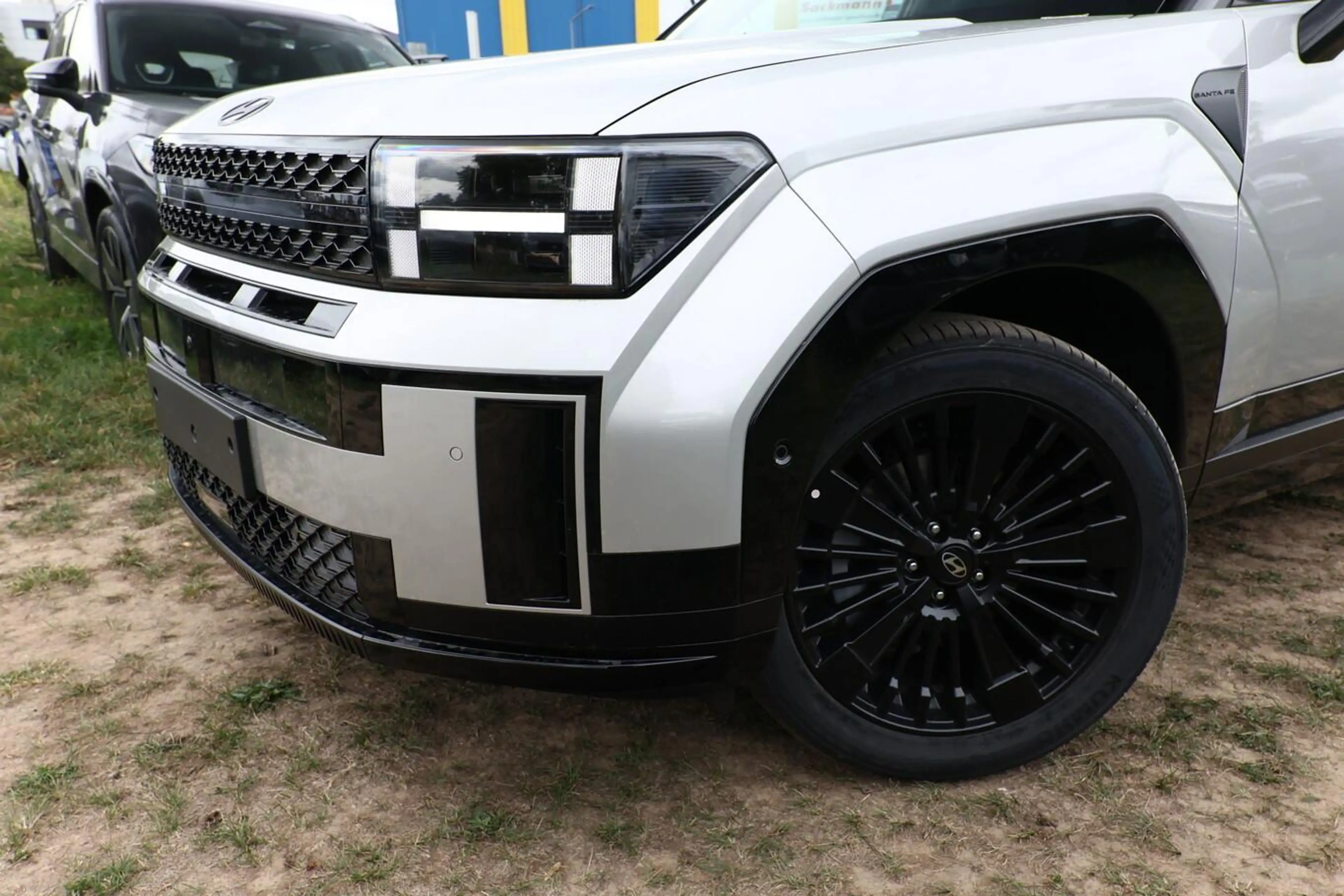 Hyundai SANTA FE HEV 4WD Blackline 7S Nappa Pano 20Z HUD 132 kW ... — photo 5