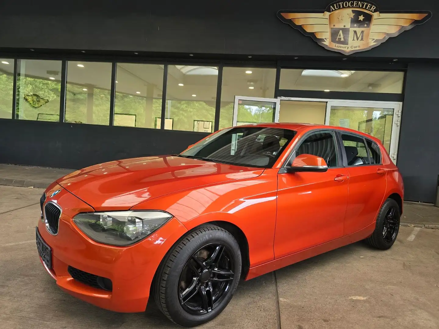 BMW 116 i Lim. 5-Tür F20 KLIMA/PDC/SITZHEIZUNG/LM-17" Pomarańczowy - 1