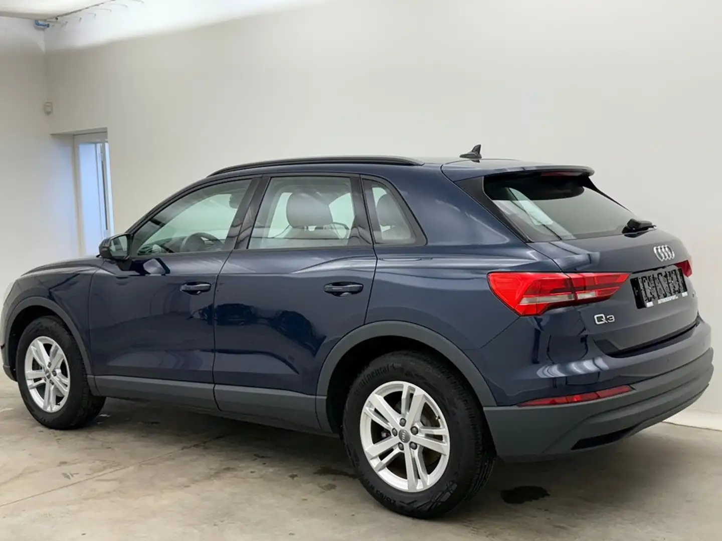 Audi Q3 35 TFSI Leder GPS Camera Dig.Airco Led Blauw - 2