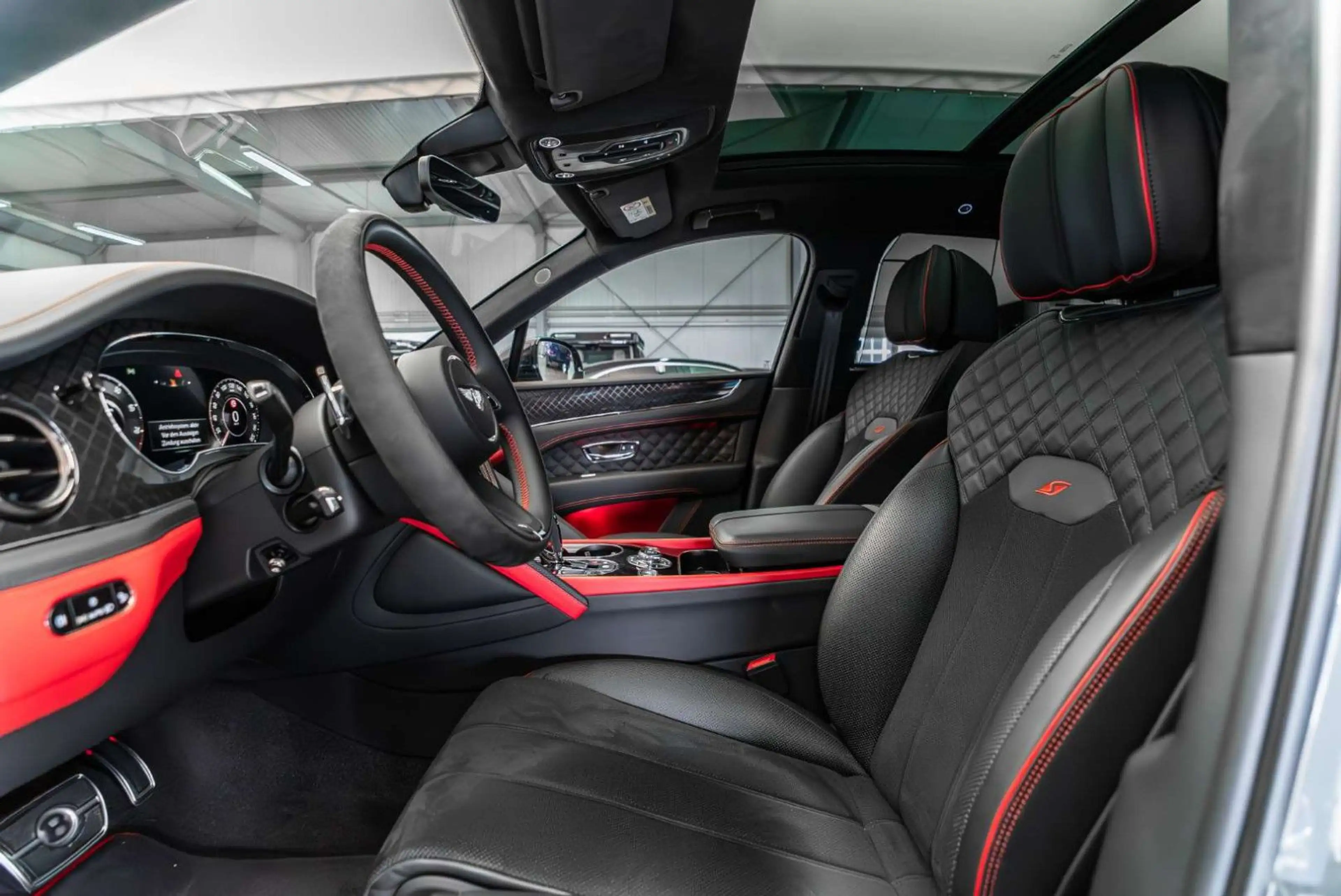 Bentley Bentayga 4.0 V8 S / BLACK EDITION / Naim Bentley — photo 3