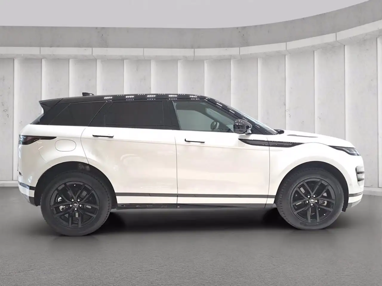Land Rover Range Rover Evoque 2026 — фото 6