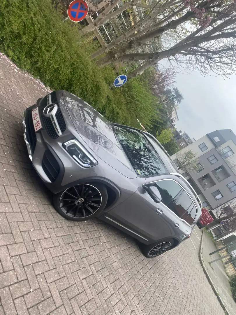 Mercedes-Benz GLB 180 7 places pack AMG - 2